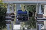 Збитки від потужного урагану Флоренс у США оцінили в $38-50 млрд
