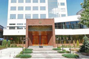 У Донецьку захоплені будівлі Держказначейства, податкової та управління НБУ