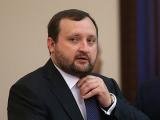 Задолженность по зарплате превысила два млрд грн - С.Арбузов