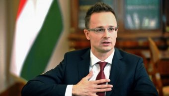 Сіярто запевняє, що Угорщина не зазіхає на Закарпаття