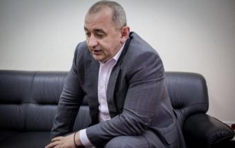 Матиос пригрозил тем, кто &laquo;камуфлируется в вышиванки&raquo;