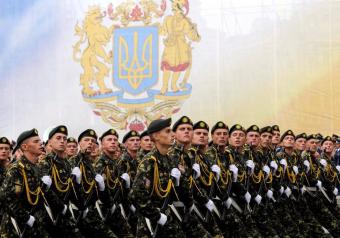 В бюджете-2016 будет увеличение расходов на оборону – Порошенко