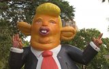 До Вашингтона привезли надувного щура у вигляді Трампа