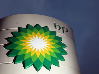 Чистий прибуток британського нафтогазового гіганта BP в 2014 р скоротився в 6 разів