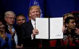 Трамп підписав указ &laquo;Купуй американське&raquo;