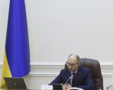 А.Яценюк надеется, что очередной транш МВФ поможет НБУ удержать валютно-курсовую стабильность