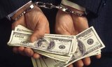 В Киеве задержали чиновника, обложившего данью предпринимателей