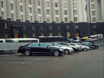 The Cabinet of Ministers of Ukraine has decreased a number of staff cars by 50%