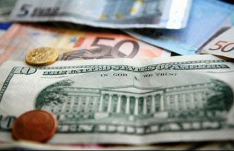 Міжбанк відкрився доларом по 27,04 гривень