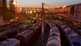 Вбрасывать деньги от повышения ж/д тарифов в бездонную бочку &laquo;УЗ&raquo; нет смысла, &ndash; Каленков