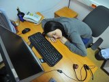 У 10 міністерствах Казахстану відключають комп’ютери для боротьби з роботою понад норму