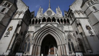 Високий суд Лондона розглядає три справи проти Коломойського і Боголюбова