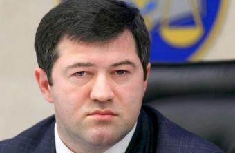Главного налоговика привлекут за полет к Трампу