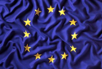 Еврокомиссия резко понизила прогноз по инфляции в еврозоне в 2015 г.