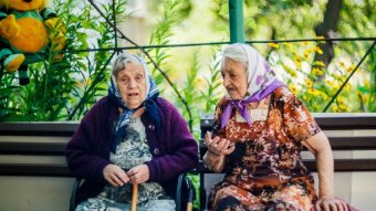 Зобов’язати всіх українців молодше 35 років збирати на пенсію: законопроект про пенсійну реформу