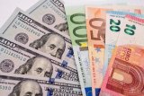 В НБУ розповіли, чому долар та євро дорожчають