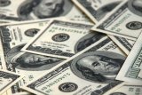 З початку року заробітчани перерахували в Україну 4,5 млрд. доларів