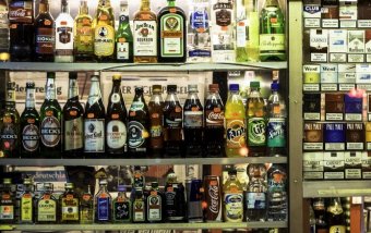АМКУ визнав незаконною заборону продажу алкоголю у МАФах Києва
