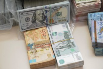 Російський рубль повернув популярність у казахстанців