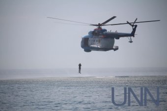 Sea Breeze-2018: прикордонники відпрацювали стрибки без парашута в море