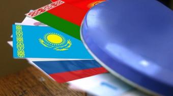 Экспорт Казахстана в страны ЕАЭС за год упал на 23,5%