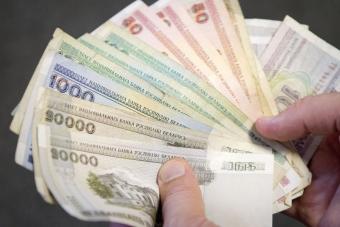 Білорусь знизила збір з купівлі валюти до 20%