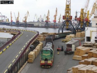 Залізниця, авто, порти: українські товари повезуть по-новому