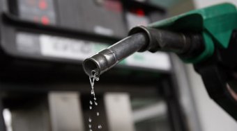 На АЗС выросли цены на бензин и топливо