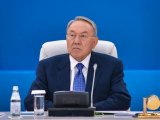 Назарбаєв обурений, що акціонери банків Казахстану крадуть &laquo;серед білого дня&raquo;