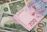Офіційний курс гривні встановлено на рівні 28,17 грн/долар