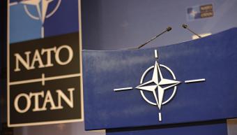 Россия планирует оставить НАТО без своего постпреда, пишут СМИ