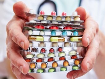 Експерт: скандальний «аптечний» законопроект вигідний фармвиробникам