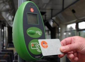 Хто отримає і скільки коштує: що потрібно знати про е-квиток в Україні