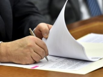 Порошенко ратифицировал соглашение между Украиной и Европолом