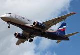 ВЭБ профинансировал поставку трех самолетов Sukhoi Superjet 100 в Ирландию