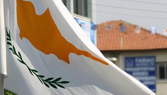 Британці масово звертаються за кіпрським громадянством