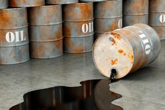 Ціни на нафту падають на даних про бурові установки зі США