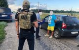 Вінницького податківця затримали за вимагання півмільйонного хабара