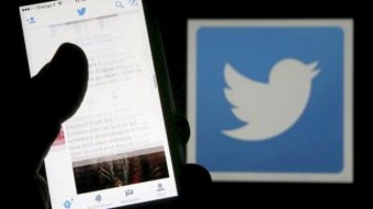 Акції Twitter впали на 18% через чистку ботів
