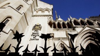 Коломойский и Боголюбов не хотят судиться в Лондоне по делу Приватбанка