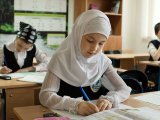 Заборонити носіння хіджабу в громадських місцях пропонують в Казахстані
