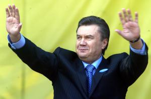 Віктор Янукович звернувся із офіційними заявами до російських інформагентств