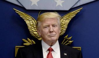 Трамп отдаст годовую зарплату на благотворительность