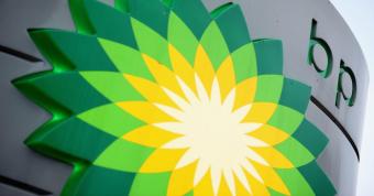 Чистий прибуток британської нафтокомпанії BP скоротився майже в 3 рази