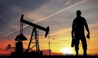 Ціна російської нафти за рік впала майже на 20%