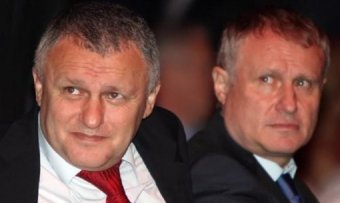 Рахунки Приватбанку арештували, щоб стягнути &laquo;мільярди Суркіса&raquo;
