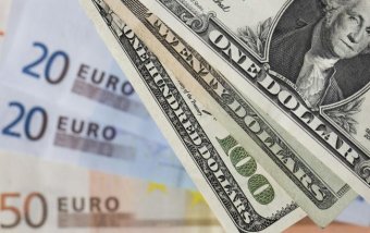 Гривня на міжбанку слабшає