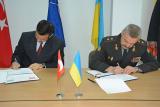 Україна й Туреччина підписали план військового співробітництва