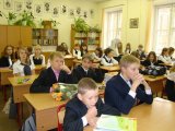 В Госдуме России предложили законодательно запретить в школах газировку и чипсы