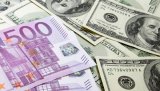 Межбанк: гривня начала неделю с падения